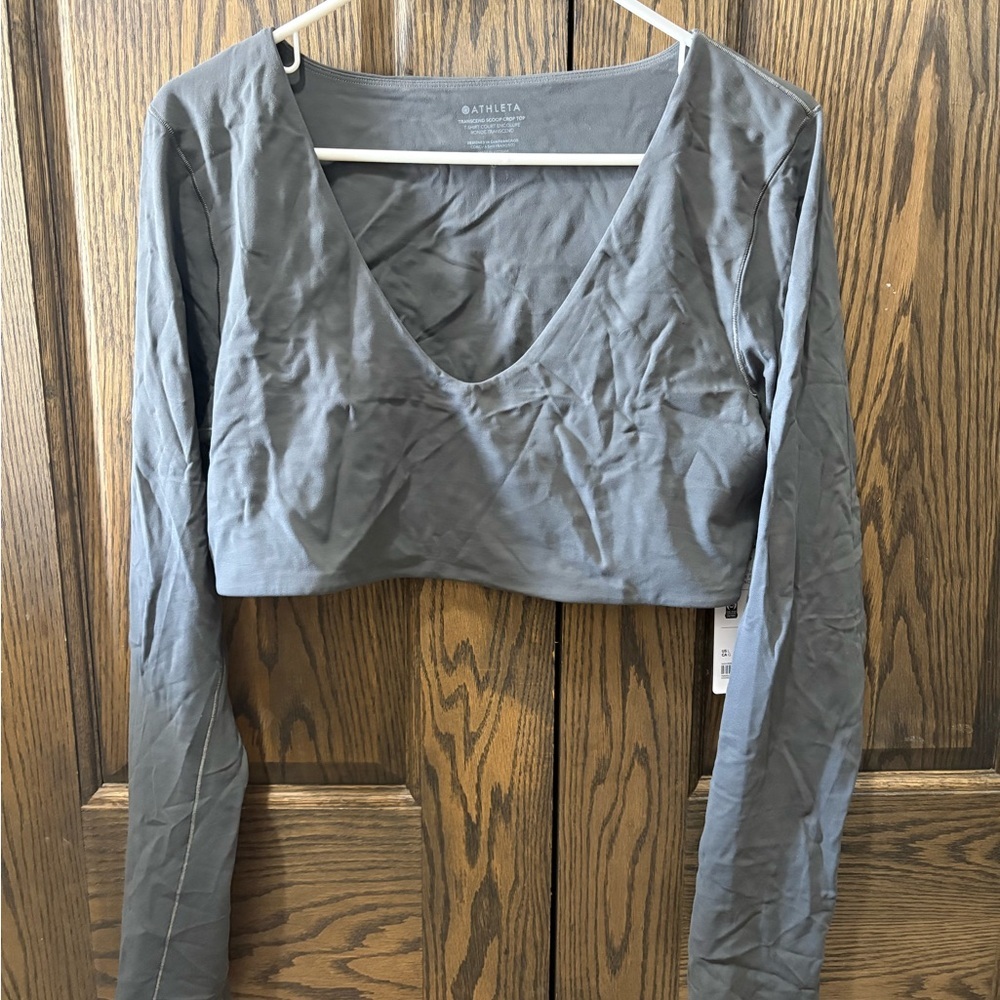 Athleta Charcoal Long Sleeve Transcend Scoop Crop Top
